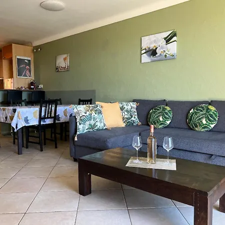 Apartment Charming Villa-appartement With A View On The Sea Of 95 M2 Cannes